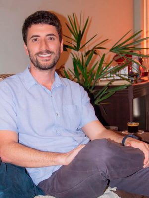 img-atendimento-presencial-anotacao-michael-araujo